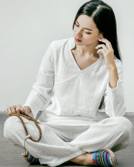 Enjoy your meditation sessions with this set of clothes