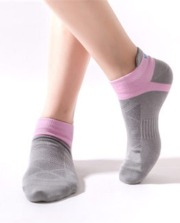 Use your socks in your yoga sessions