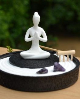 Erstellen Sie eine Oase der Ruhe mit Zen-Garten