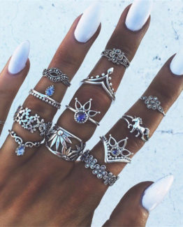 Surprise everyone with a different style with the chic boho rings