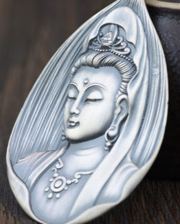 Surprise everyone with your silver pendant Buddha