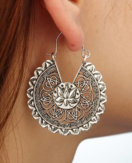 Take advantage of any event with your earrings boho chic