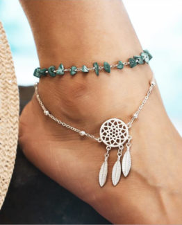 Ankles looks boho chic with this anklet
