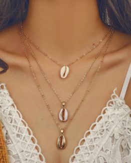 Surprise everyone with this lovely pendant boho chic