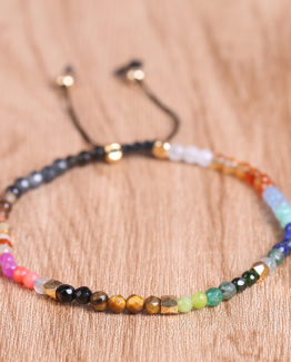 Let your body reach equilibrium thanks to this bracelet 7 chakras