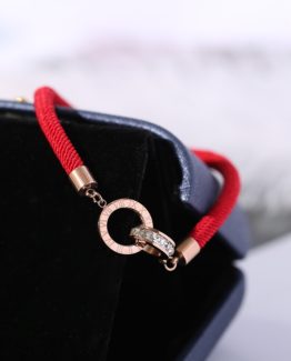 Finden Sie Ihren Seelenfreund mit rotem String-Armband Liebe