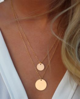 Get a unique look with this pendant boho chic