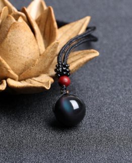 Feel better every day with this pendant obsidian