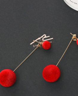 Get a cute look with these earrings boho chic